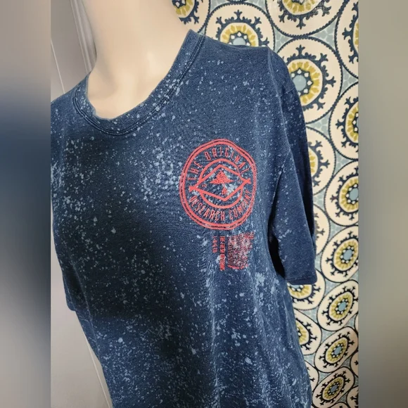 Lifted Research Group Tee - Picture 2 of 5